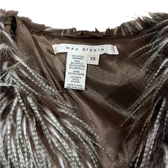 Max Studio Fur Vest - Size XS - Picture 3 of 5
